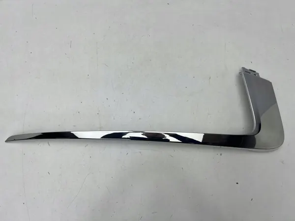 OEM 6407A421 SULIK1 Kromlist Framstötfångare Vänster image 2