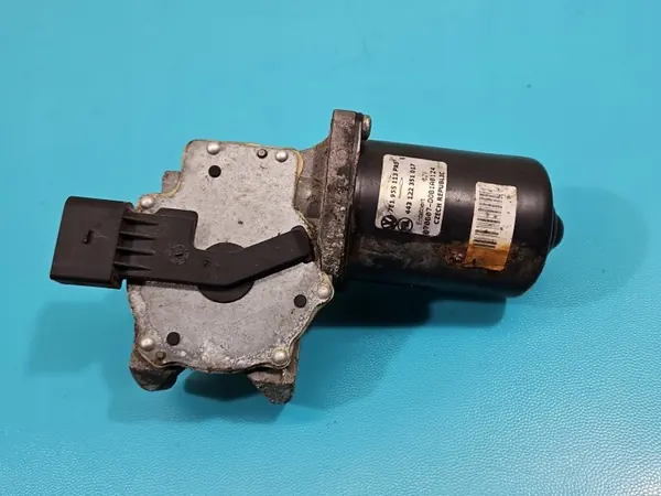Torkmotor fram VW Transporter T5 4PIN 7E1955113 image 3