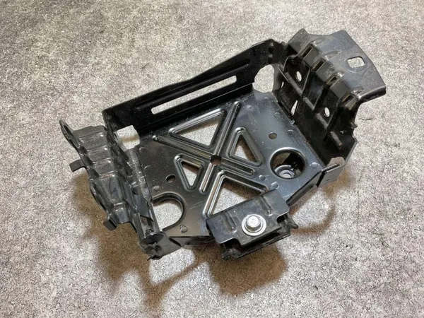 BMW Akunpidike OEM 0324 i4 (G26) 2023 image 3