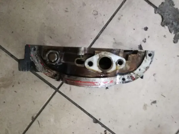 Bomba de aceite Mitsubishi OEM para Pajero II 3.0 V6 24V image 3