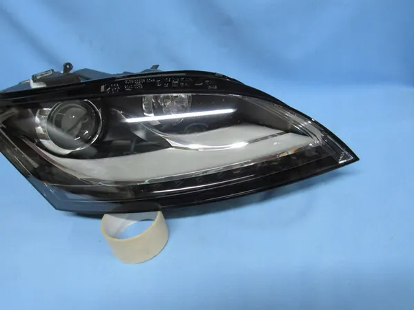 Luz derecha Audi TT 8J0 Bi-Xenón LED image 3