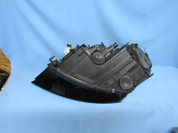 Luz derecha Audi TT 8J0 Bi-Xenón LED image 9