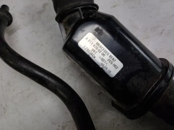 Manguera AdBlue Mercedes OEM A2134700200 - Usado image 4