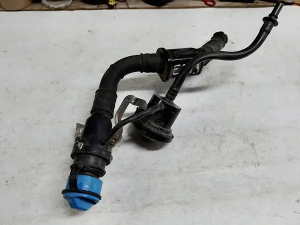 Manguera AdBlue Mercedes OEM A2134700200 - Usado image 5