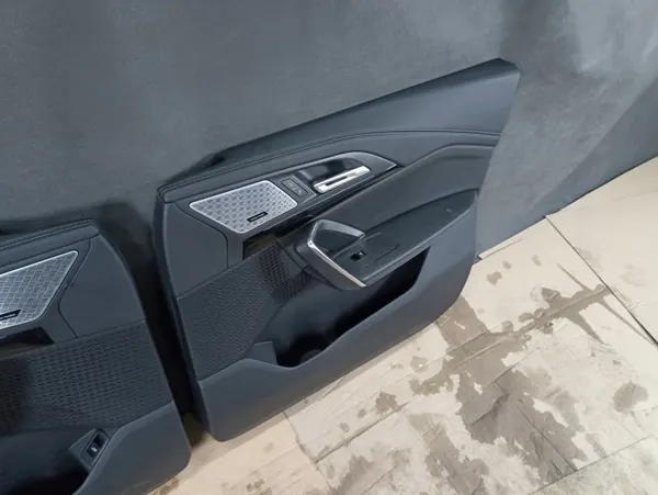 Panneau Latéral Avant BMW X1 U11 Gauche/Droit OEM image 7