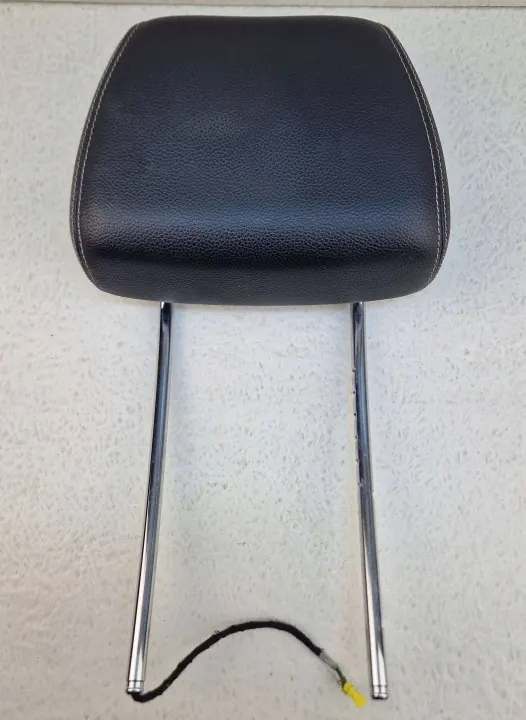 Aktiv främre huvudstöd W212LIFT svart läder image 3