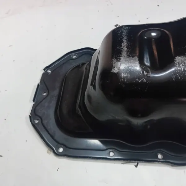 Mazda 2.0 BEN. SKYACTIV Oljetunna OEM PE01-10-400C image 9