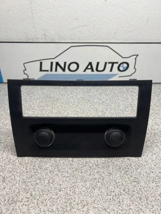 BMW 12V-aansluiting OEM 9178351 voor 5 Serie GT image 2