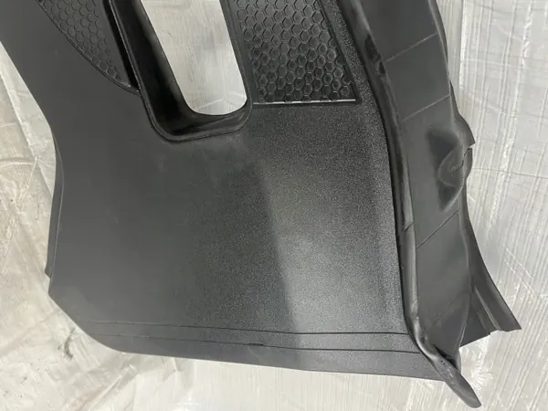 OEM A2138300200 Höger Vindrutsskydd Mercedes image 3