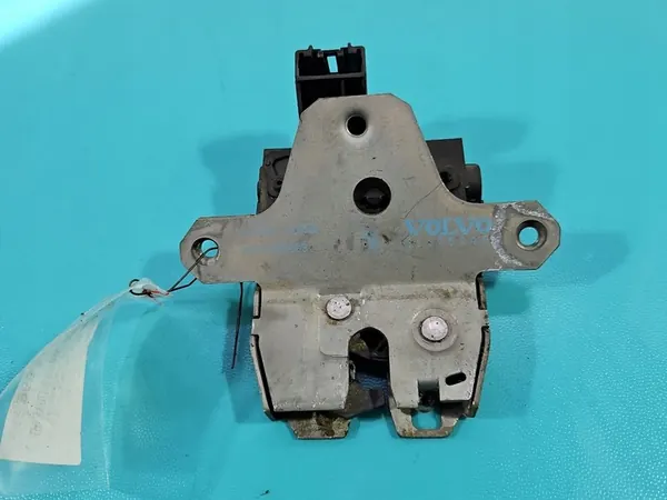 Baklucka Lås Volvo V60 I 10- OEM 31335045 image 4
