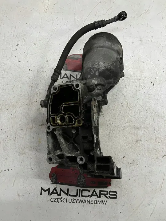 BMW Oljefilterbas image 2