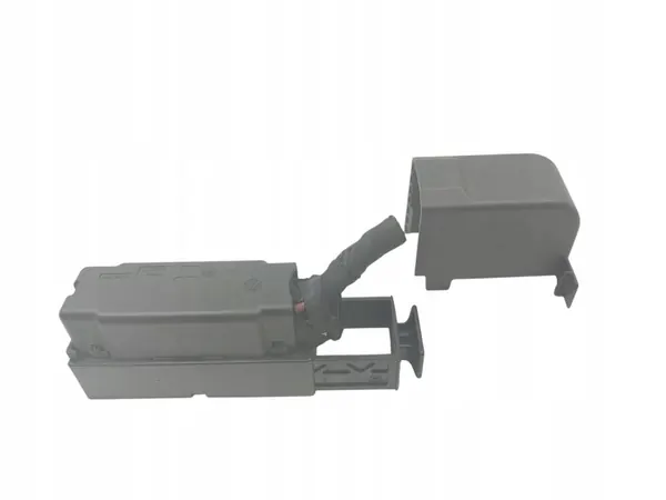 Connecteur de pompe ABS VW Volkswagen Touran II image 1