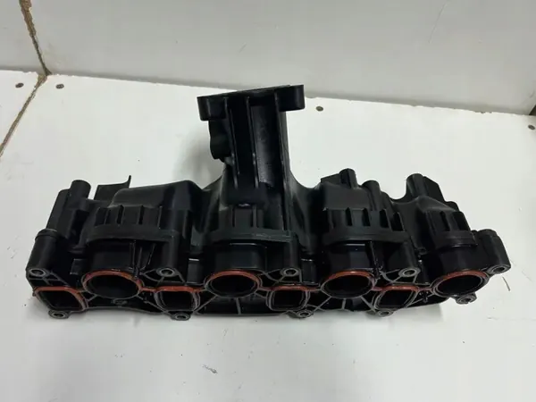 Intake Manifold VW Transporter T5 03L129711P 2.0L Diesel image 2