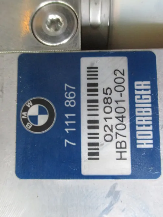 Pompe Hydraulique Hayon BMW E61 OEM 7111867 image 4