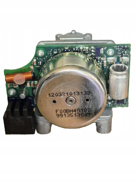 Pompe d'injection d'urée Bosch F00BH40180 image 1