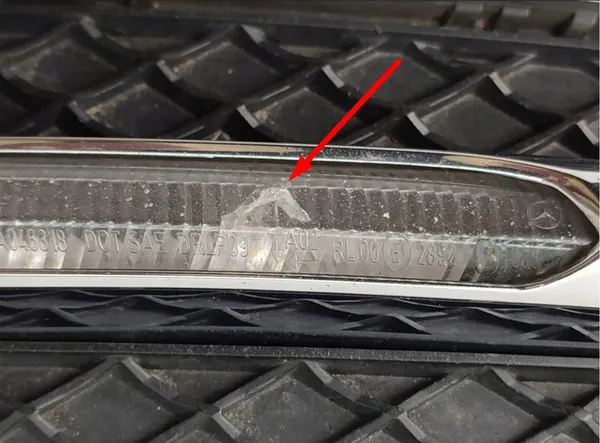 Grille de Pare-Chocs Droit Avant Halogène Chrome Mercedes W212 image 5