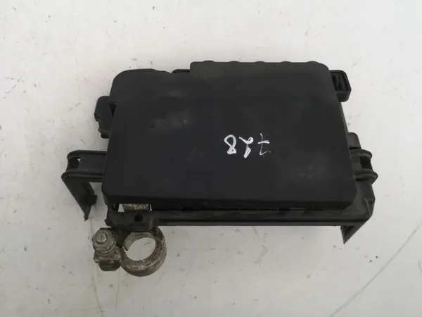 Fusível relé bateria Audi A1 2019 OEM 2Q0937548D image 2