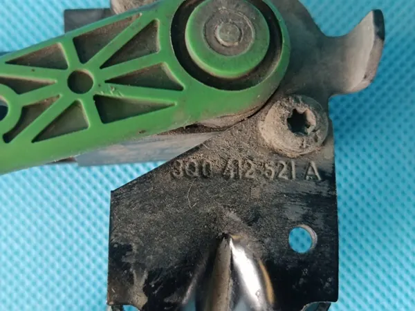 Strålkastarnivåsensor OEM 3Q0412521A för Skoda Superb image 8