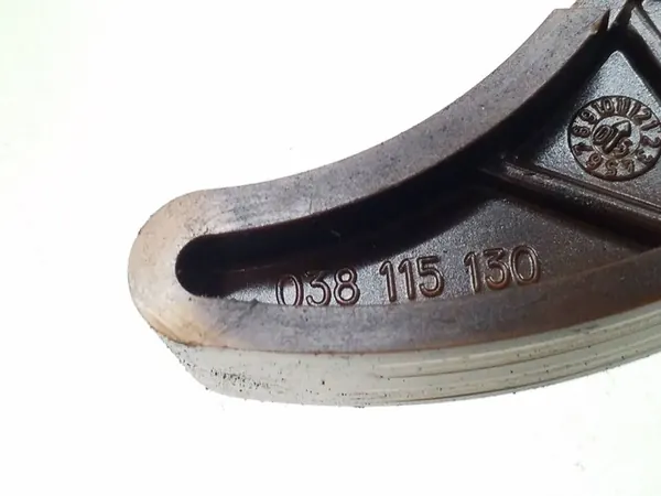 Oljepump Skoda Octavia Mk2 2007 038115121a image 5