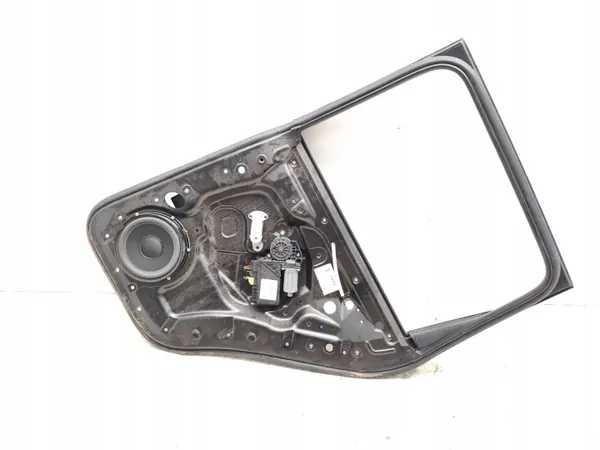 VW Touareg bakdörr glasram OEM 7L0959704C image 4