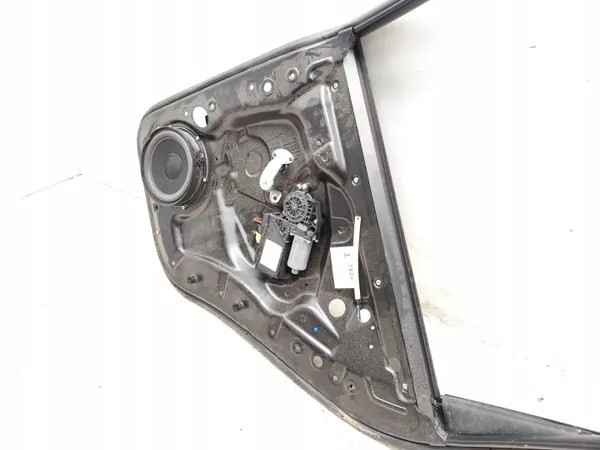 VW Touareg bakdörr glasram OEM 7L0959704C image 6