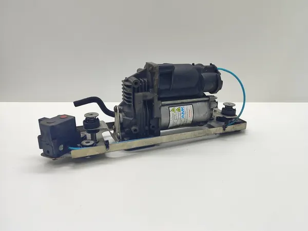 Compressore Sospensione BMW E60 E61 LCI 6789937 image 5