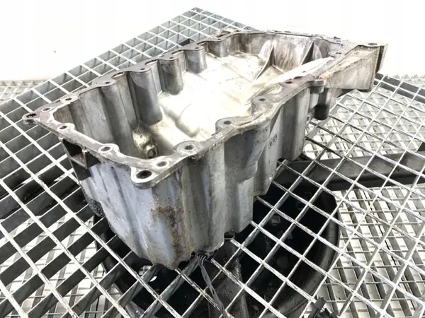 Cárter de aceite OEM 04L103601S para Audi A5 F5 2.0 Diesel image 3