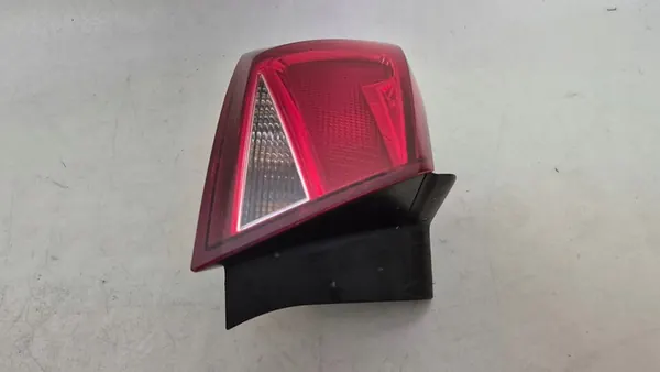 Luz Trasera Izquierda Seat Leon Original 5F0945095D OE image 3
