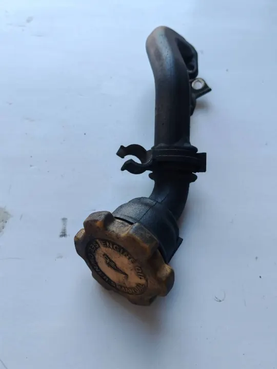 Subaru Öljytäyttöputki OEM SXB956 EJ204/EJ20F image 2
