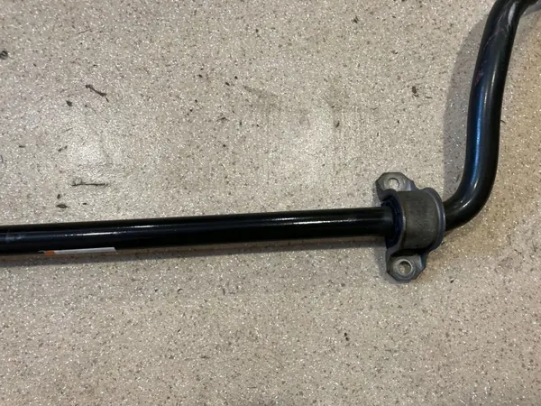 Mercedes-Benz OE A1673232300 Stabilointilinkki image 8