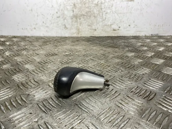 Kia OEM FOB20274 Schaltknauf - Gebraucht image 2