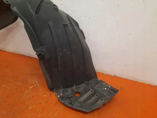 Front Left Wheel Arch Toyota Yaris IV 2020- image 8