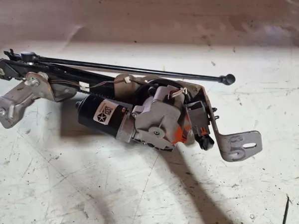 Dodge Caravan Heckklappen-Aktor OEM 04894596AB image 3