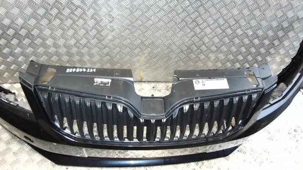 PARAURTI ANTERIORE SKODA OCTAVIA III image 7