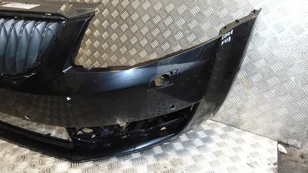 PARAURTI ANTERIORE SKODA OCTAVIA III image 8