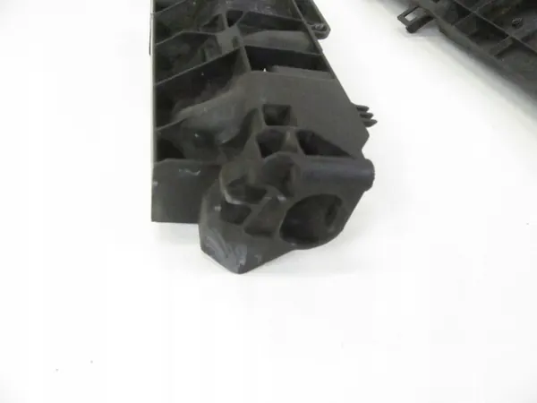 Kylarrörfäste Vänster Höger BMW e81 e82 e84 e87 e88 e90 e91 e92 OEM image 4