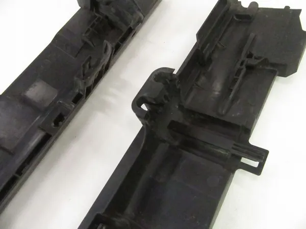 Kylarrörfäste Vänster Höger BMW e81 e82 e84 e87 e88 e90 e91 e92 OEM image 5