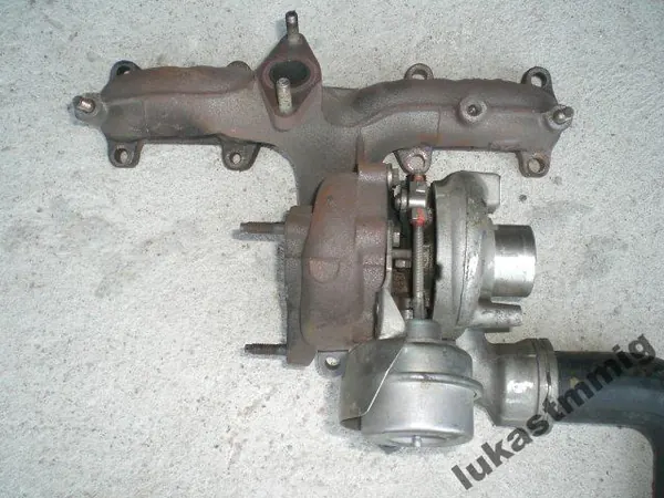 Turbo Ibiza Polo Fabia Roomster 2008 OEM 038253010B image 2