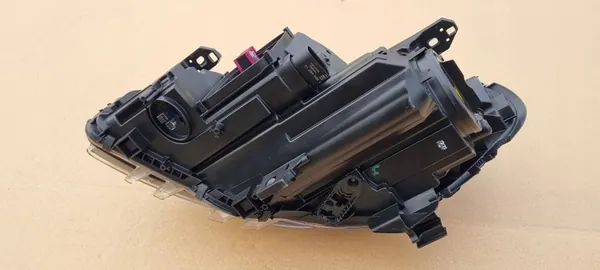 Rechter Bi-Xenonlamp Mercedes B-Klasse 246 A2468200239 image 8