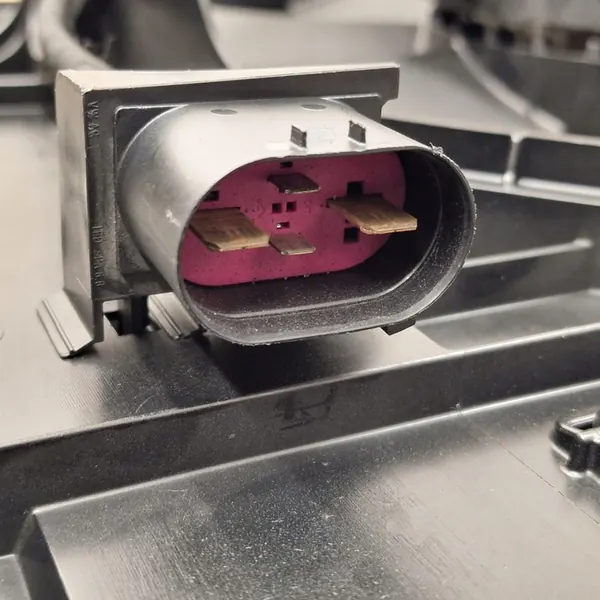 Ventilador de Radiador Completo VW Amarok 2010-2019 image 4