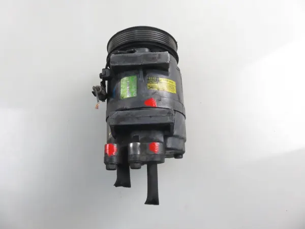 Gebrauchter Volvo Klimakompressor OEM P8684287 image 6