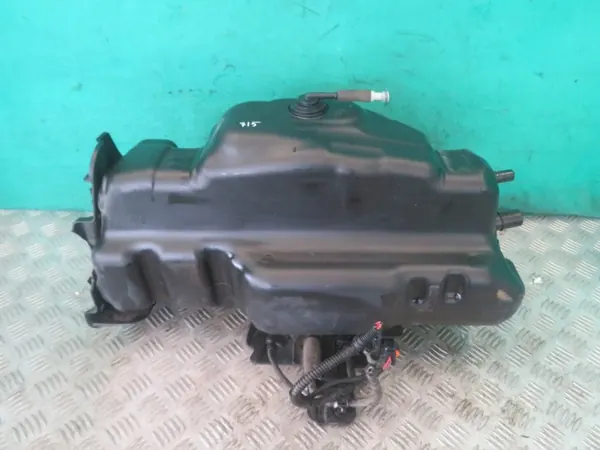 Bomba tanque AdBlue OEM 5802327987 para Iveco Daily 2.3 image 2