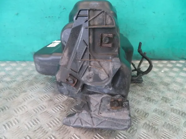Bomba tanque AdBlue OEM 5802327987 para Iveco Daily 2.3 image 6