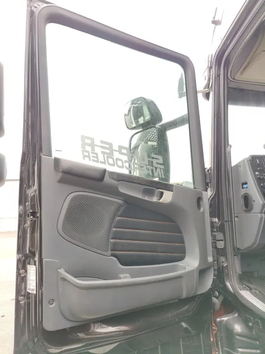 Cabine Scania R 420 Highline Complète - État Utilisé image 8