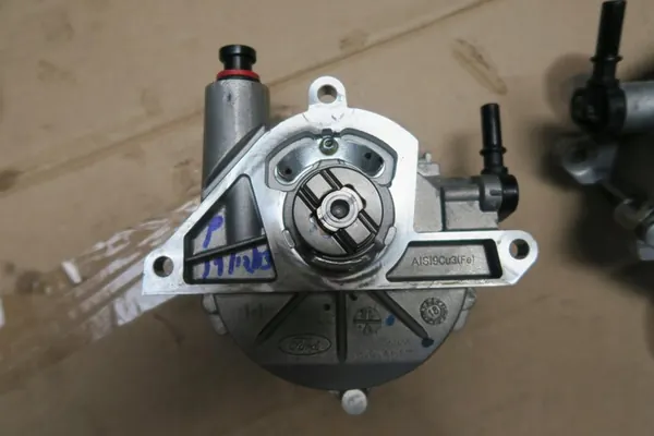VACUUMPOMP FORD RANGER 2.0 ECOBLUE RAPTOR OEM image 3