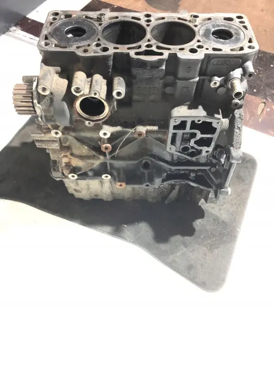Bloque motor Dodge Caliber - Pieza OEM usada image 5
