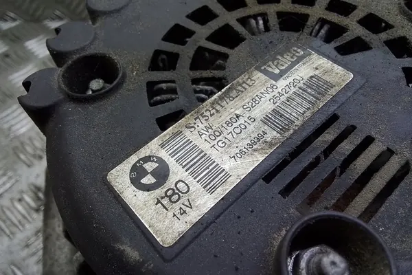 Vaihtovirtageneraattori BMW 3 E90 2.5L 160kW image 3