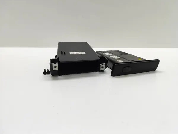 Porte-gobelet droit OEM 7063179 Tableau BMW 5 E60 image 4