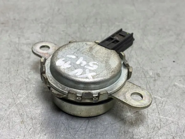 Subaru OE variabele kleptiming solenoid OEM FBZ16880 image 2