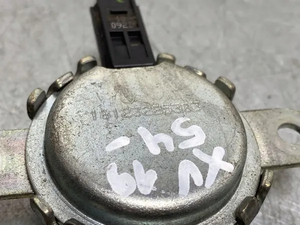 Subaru OE variabele kleptiming solenoid OEM FBZ16880 image 3